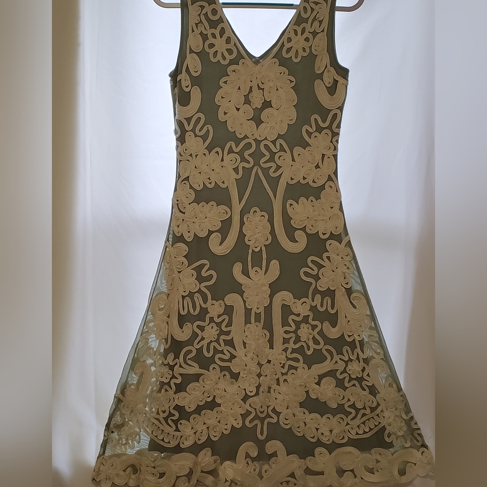 Sundance Vintage Embroidered Melon Green Dress, Size Medium - Picture 4 of 7